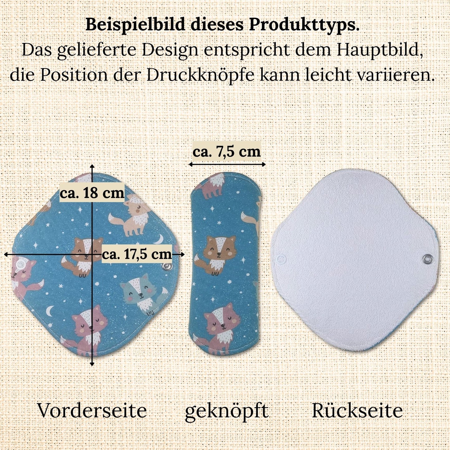 Beispielbild einer großen Slipeinlage mit Flügeln und PUL – Vorderseite, geknöpft und Rückseite im Fuchs-Design auf blauem Hintergrund. Maße: ca. 18 × 17,5 cm, Schrittbreite ca. 7,5 cm. Position der Druckknöpfe kann leicht variieren.
