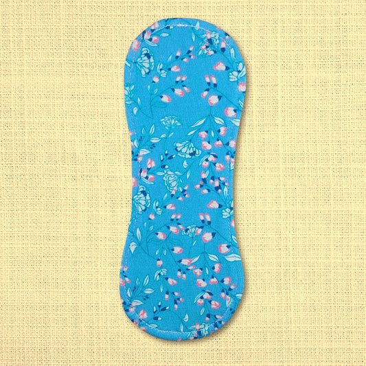 Slipeinlage ohne Flügel - Motiv: Blaue Blumen